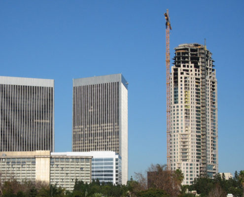 construction of high rise condos in Los Angeles